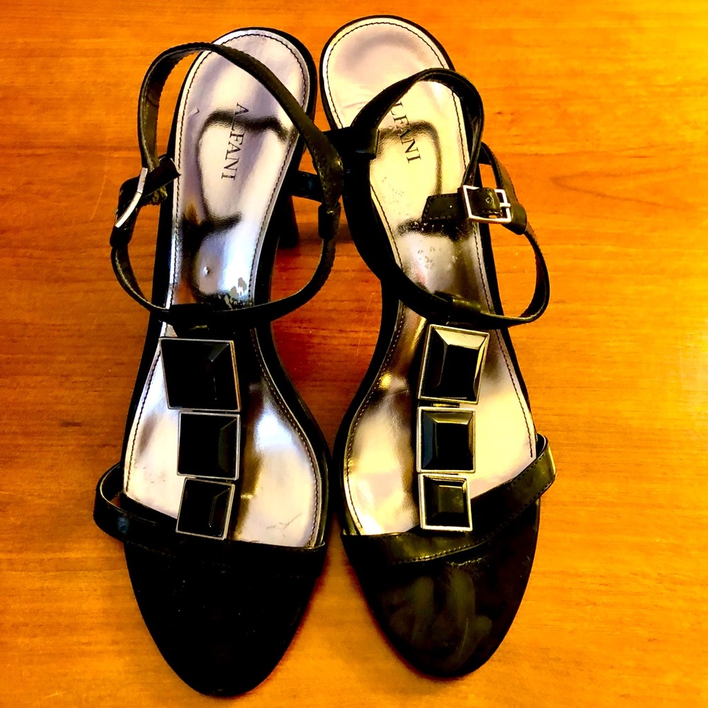 Alfani Peaches Black Silver Strap Heel Pump Shoe Size 9.5M Heel 3”